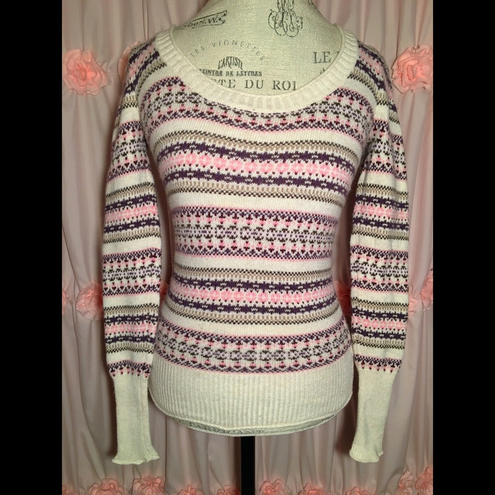Kohl’s Knitted Patterned Sweater - image 2